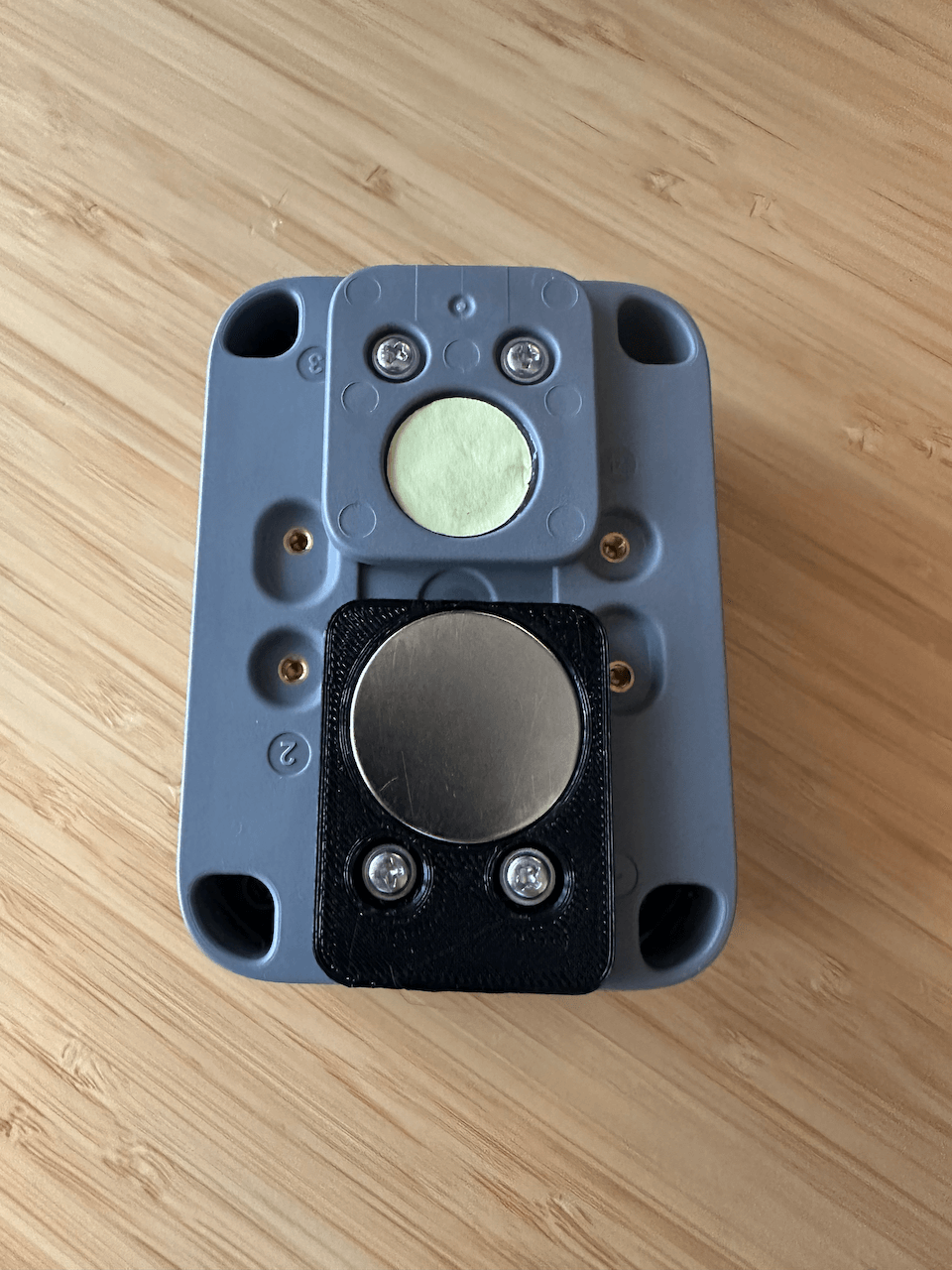 Version 1 of my mount alongside the RAKwireless mount